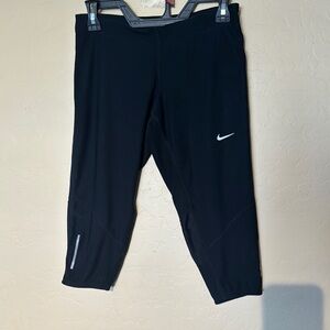 Nike Black Performance Capris